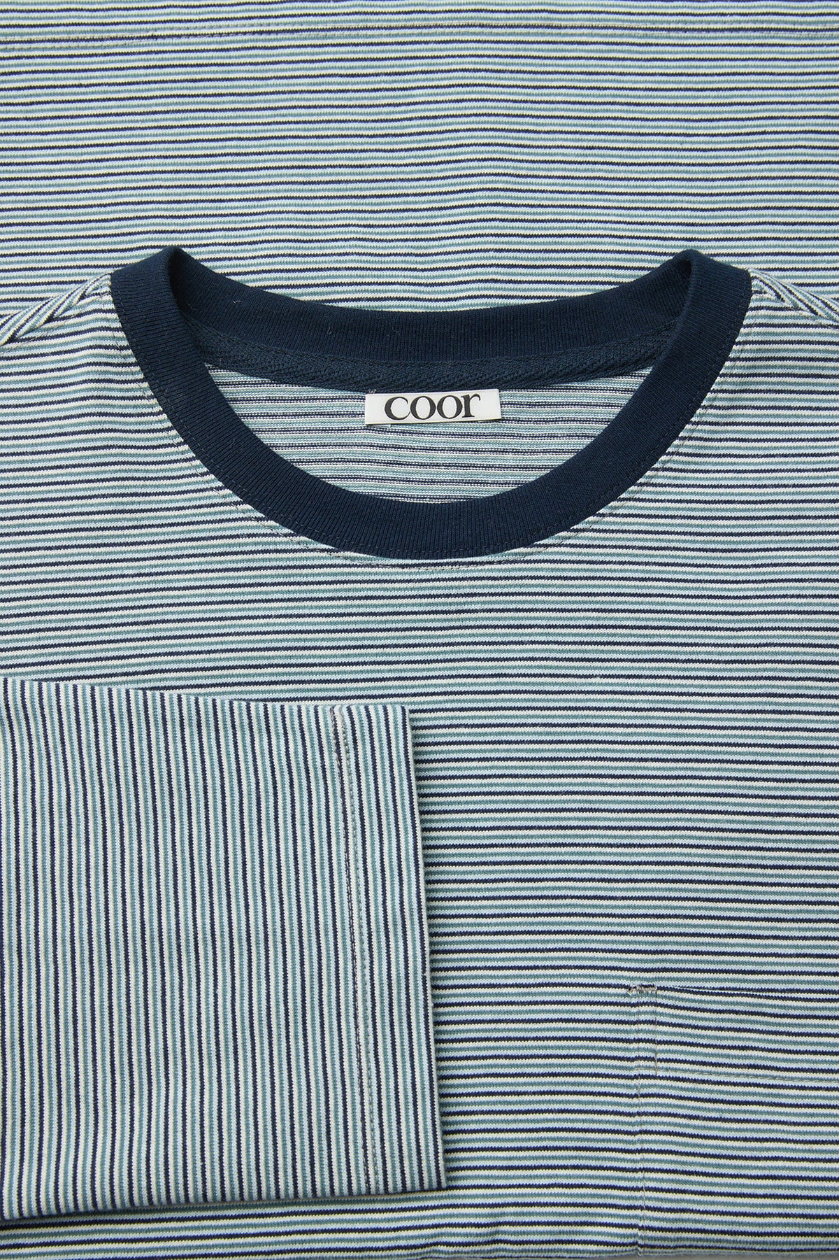 Multi pin stripe pocket t-shirt (blue)