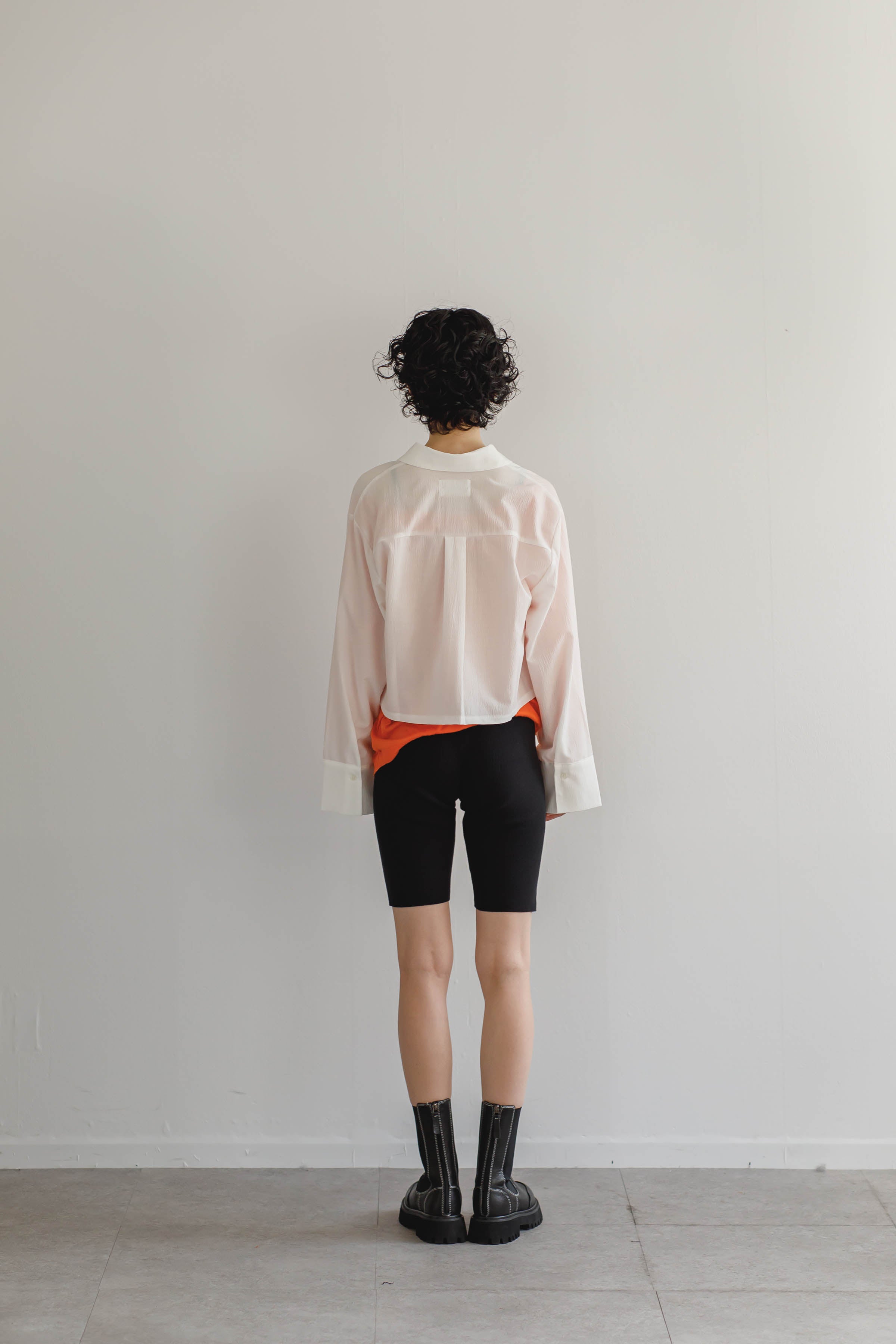 《残り僅か》Cropped Shirts