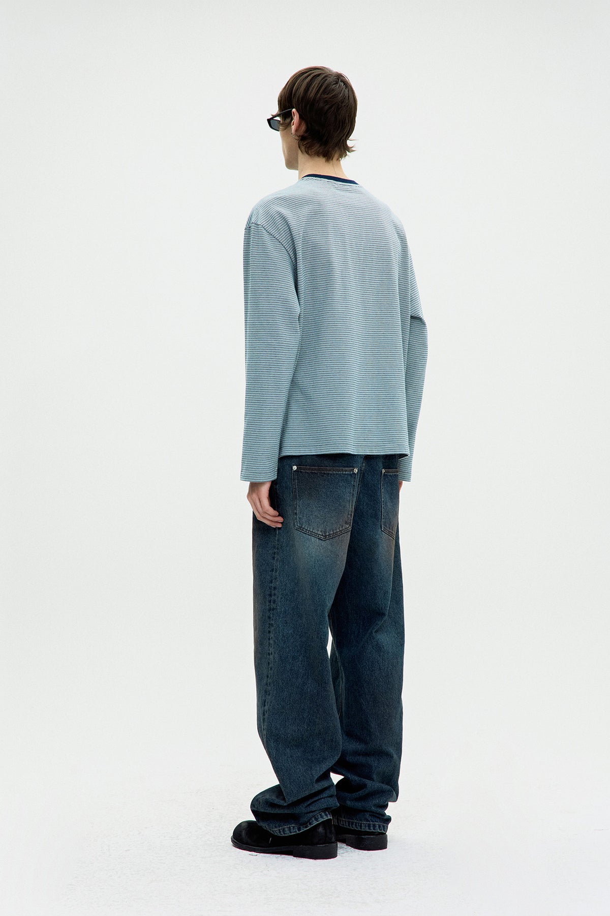 Multi pin stripe pocket t-shirt (blue)