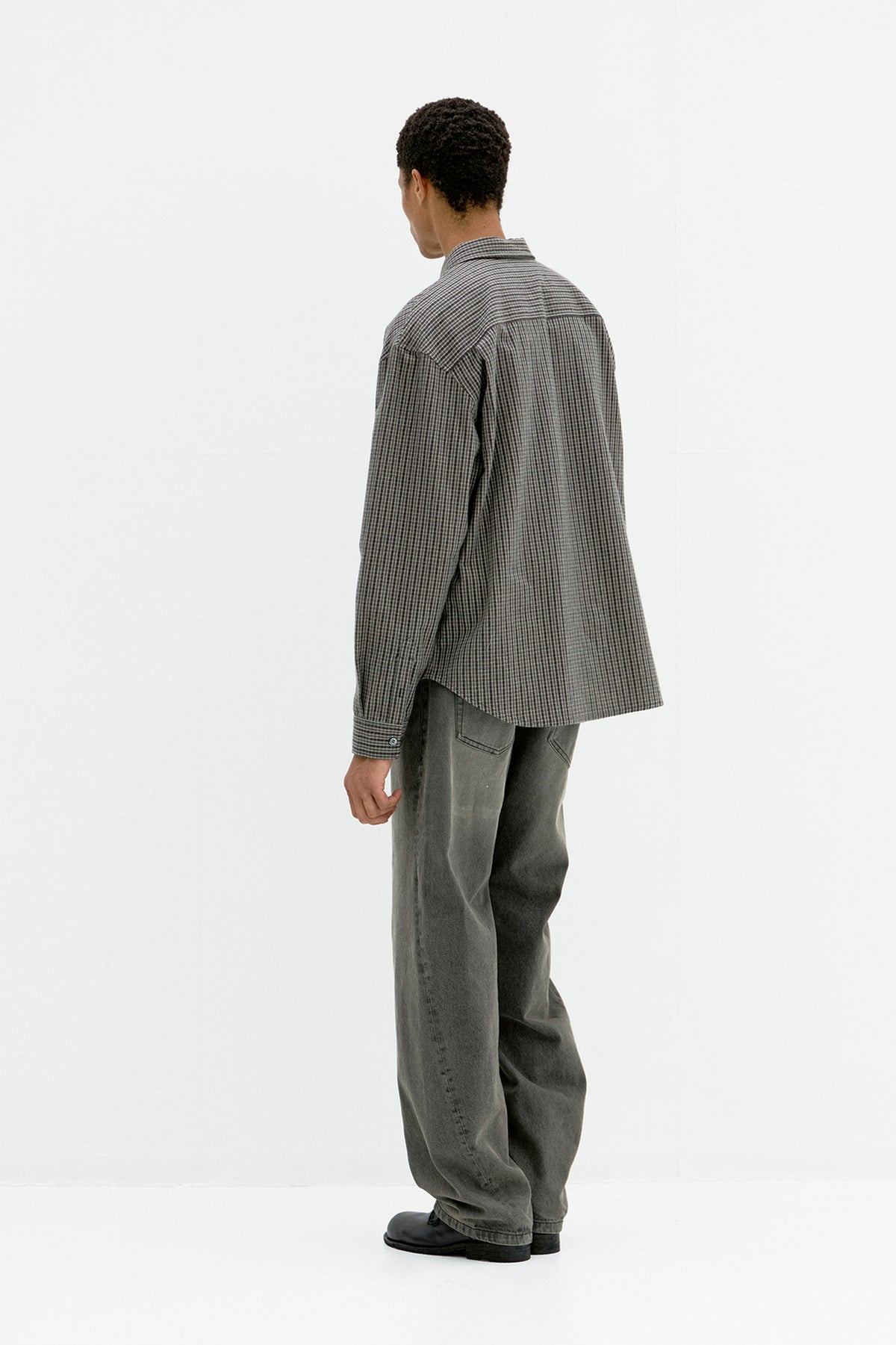 Back Side Washed Brown Jeans