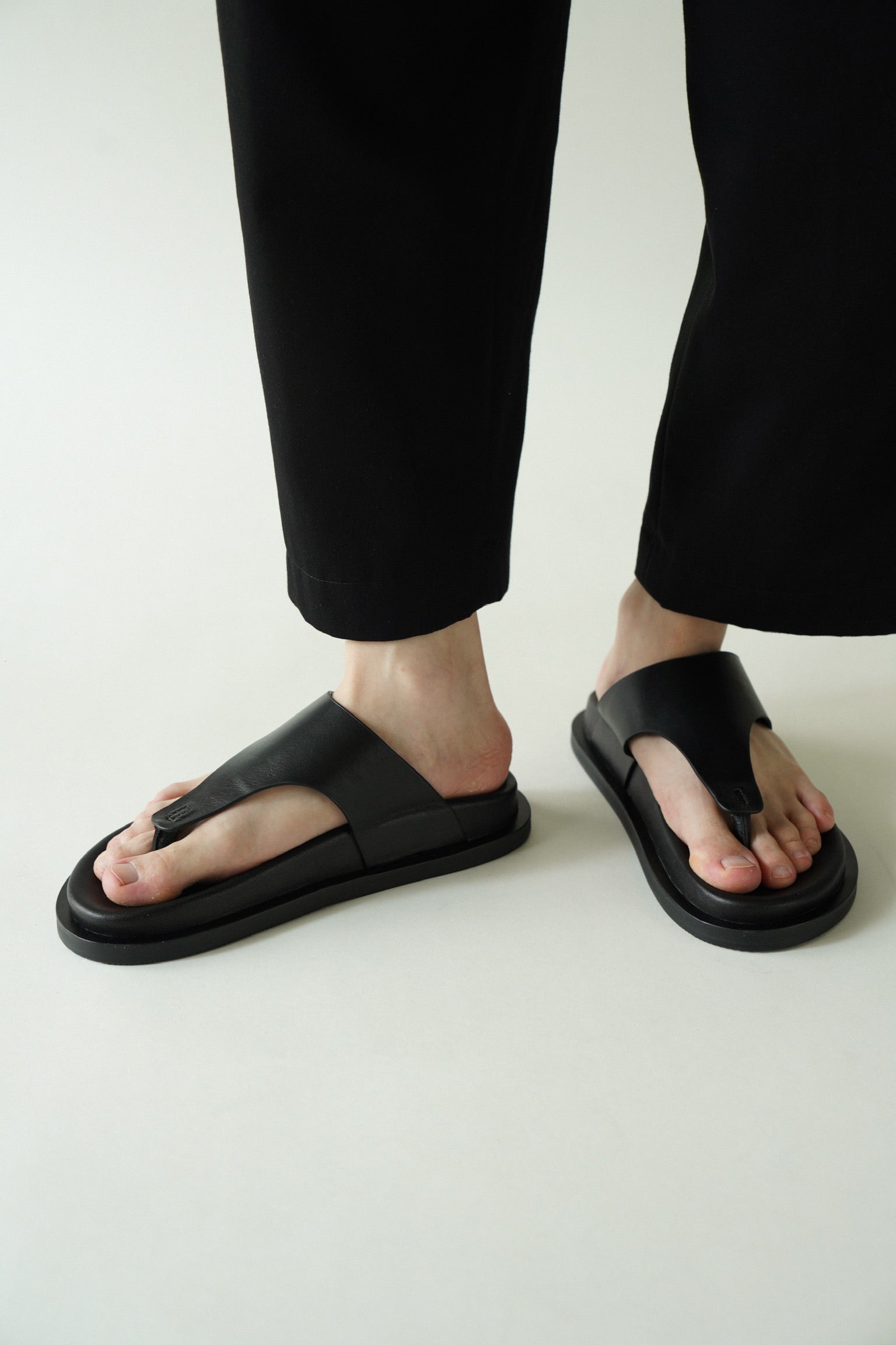 KEO SANDALS