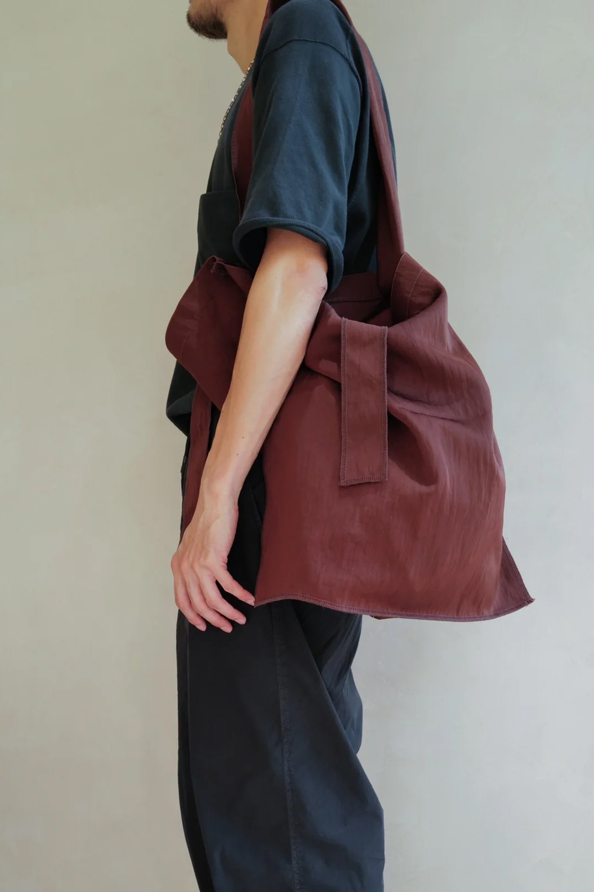 MARY INSIDE OUT TOTE - L / CERATO BRIGHT