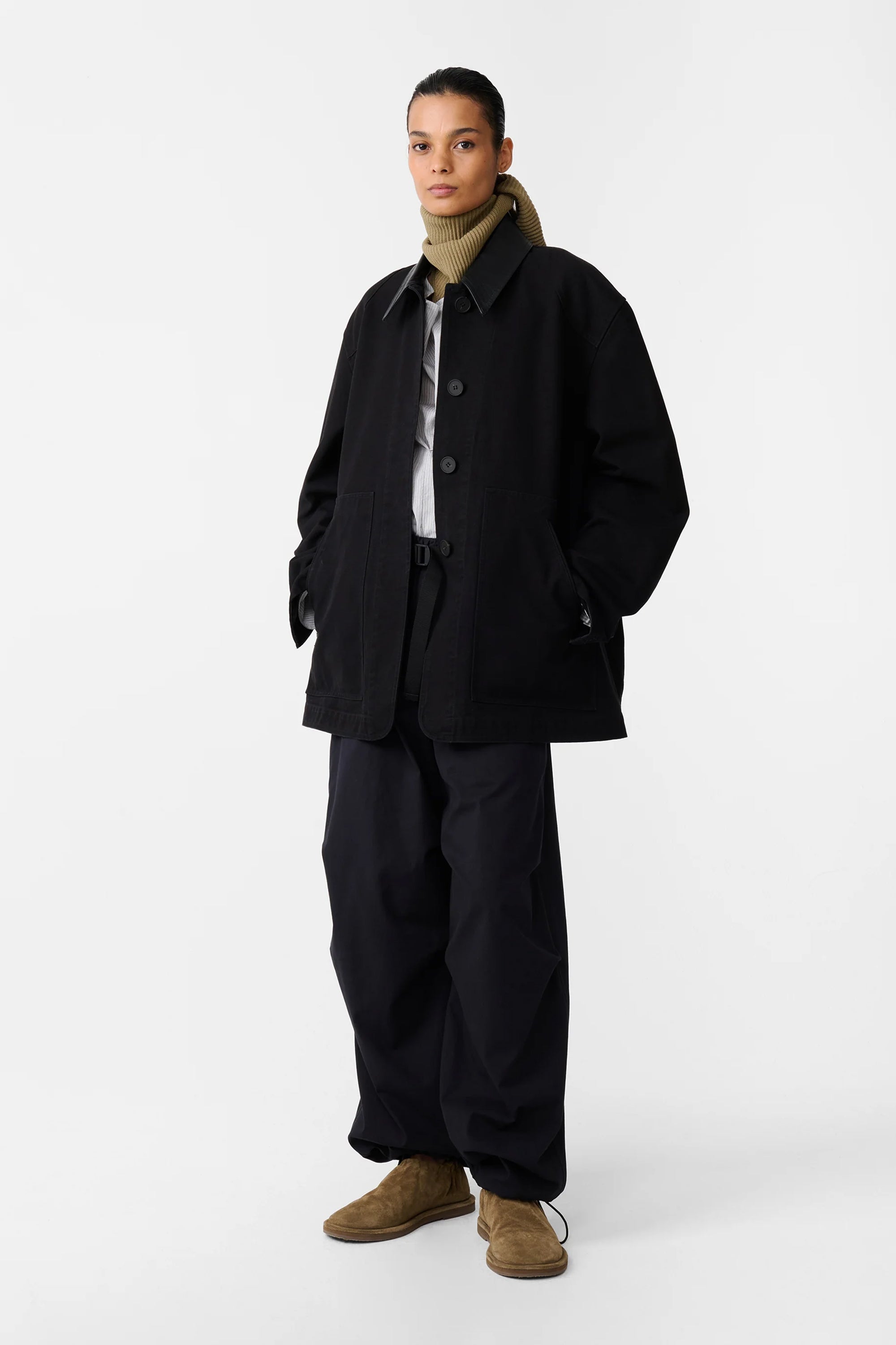 LEADER JACKET IN DARKEST NAVY