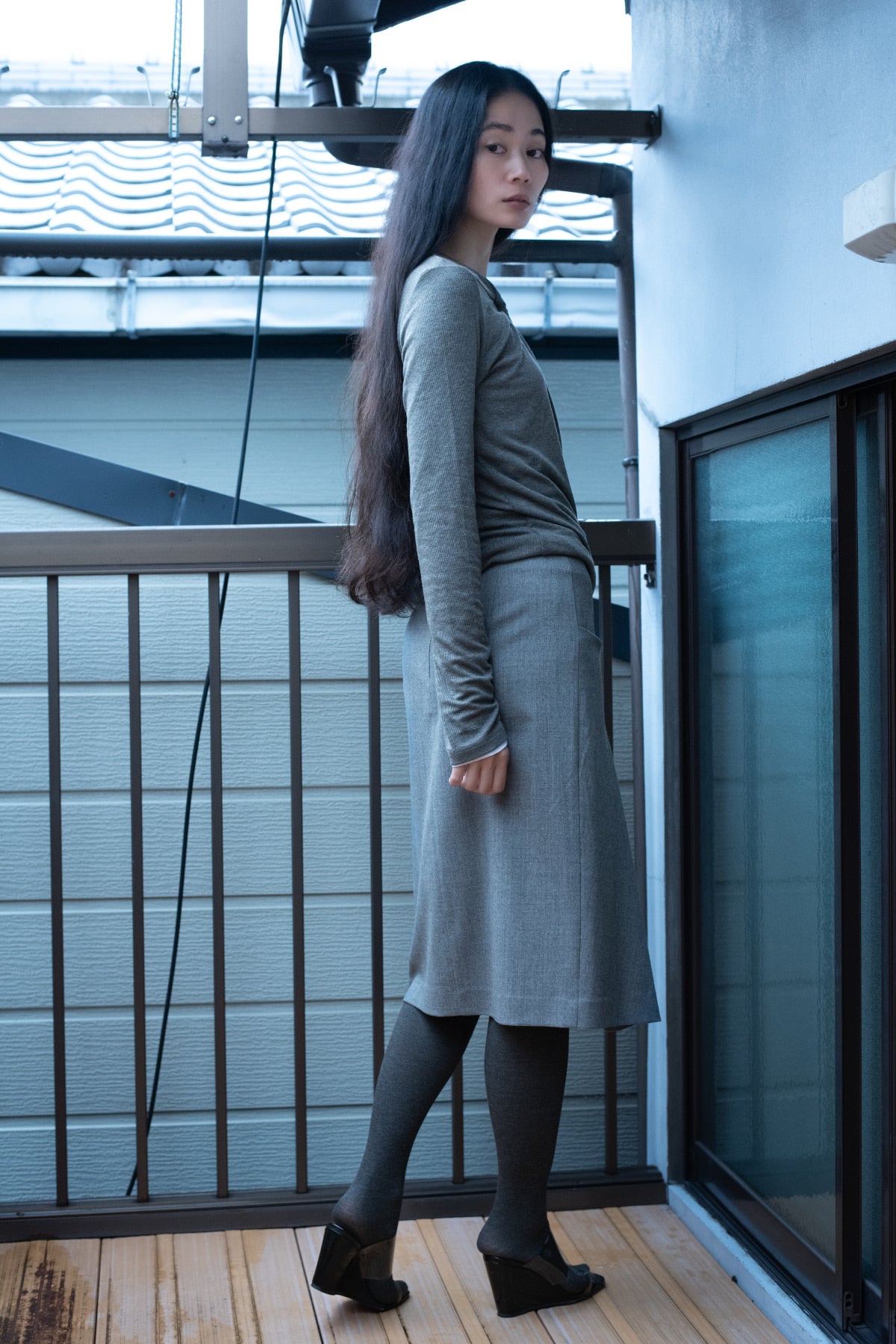 ARC WOOL SKIRT