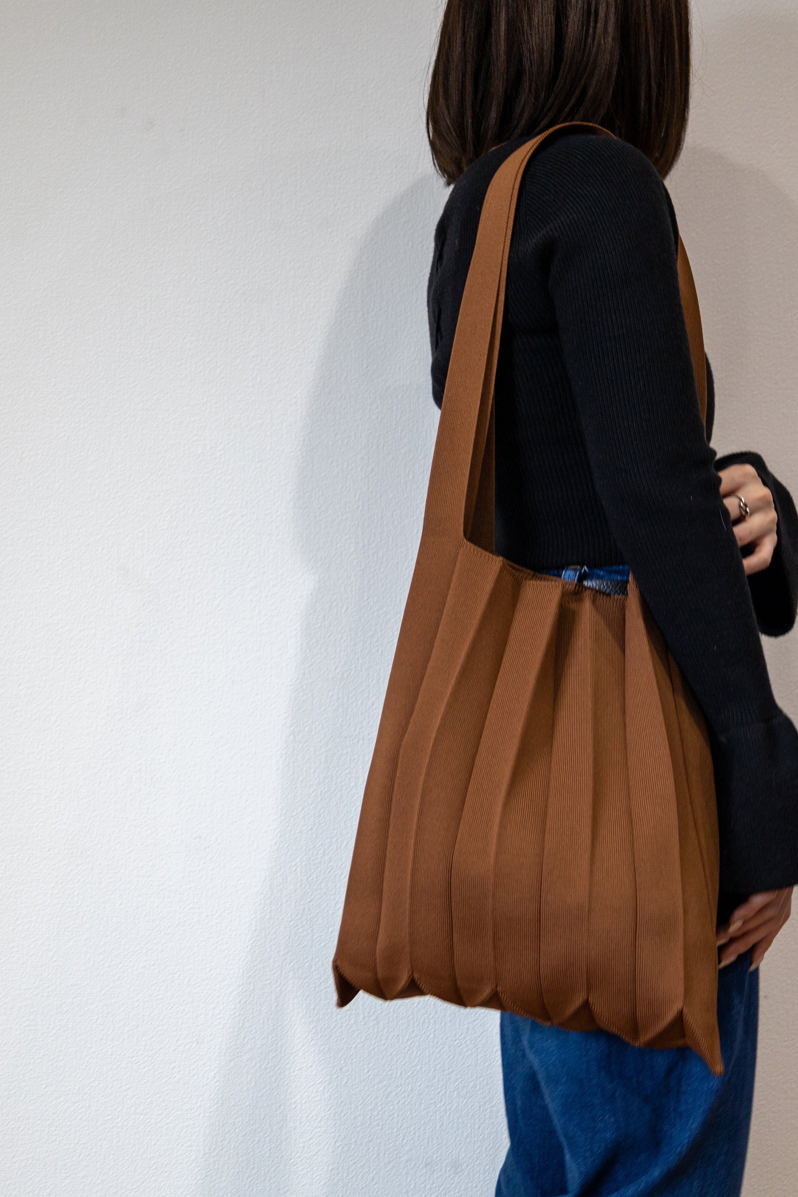 Pleats Knit Bag  / Big