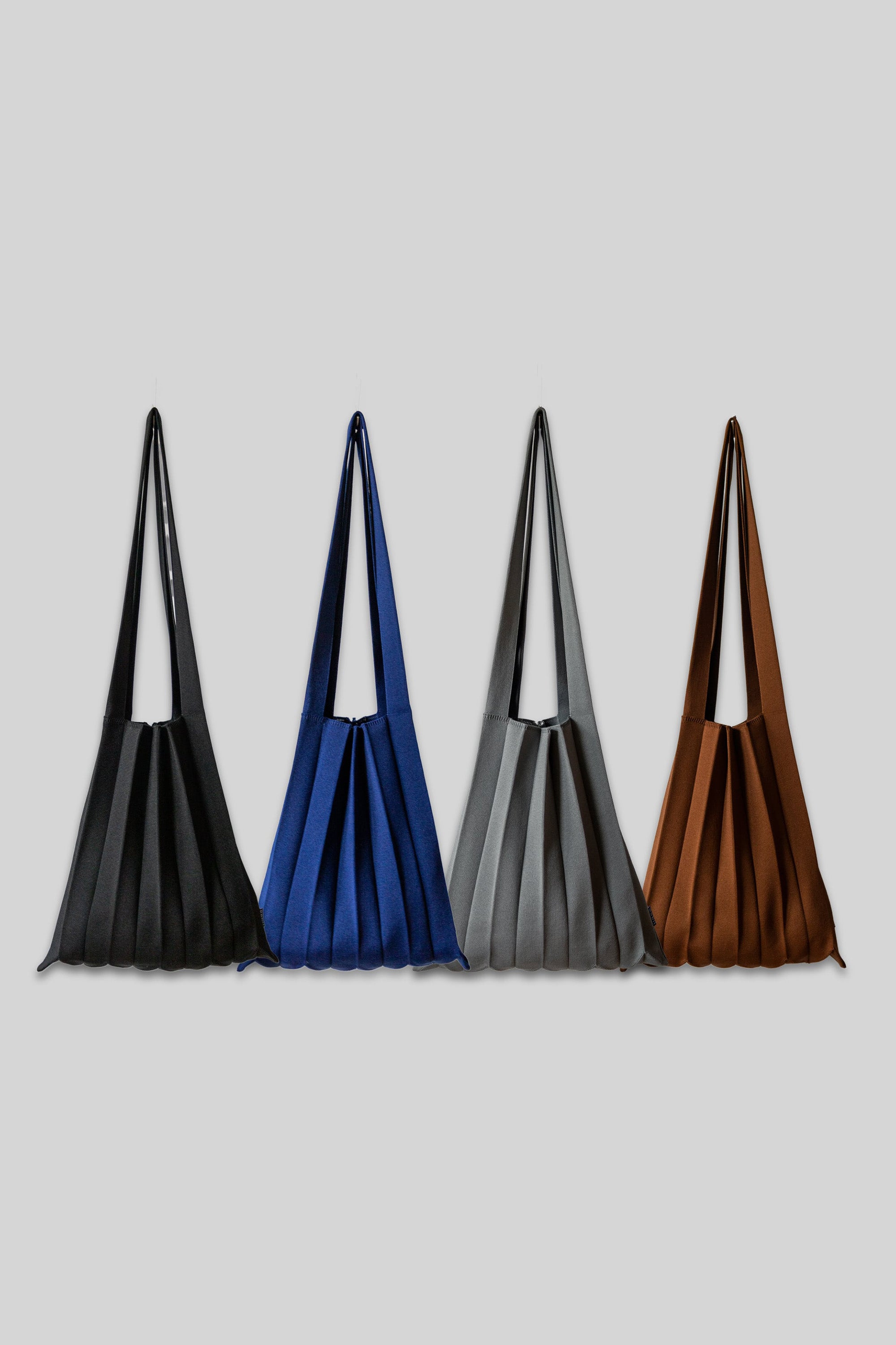 Pleats Knit Bag  / Big