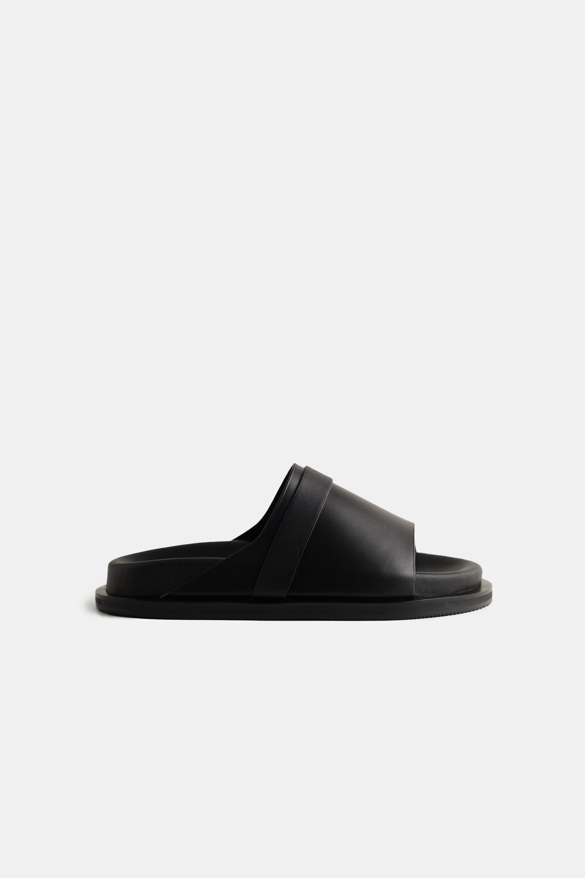 〔waa.studios〕BUN SANDALS