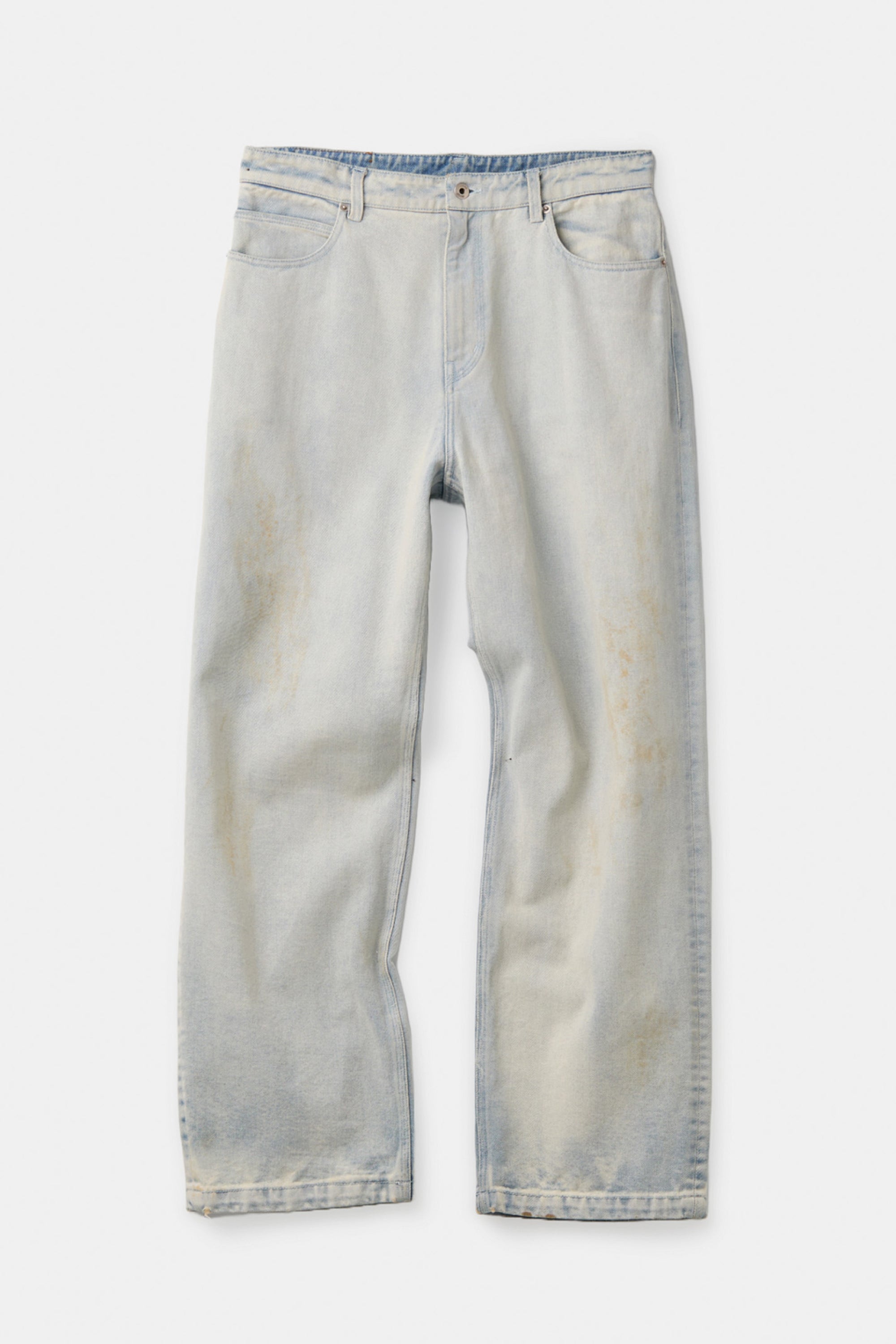 STRAIGHT CUT SAND WASHED JEANS