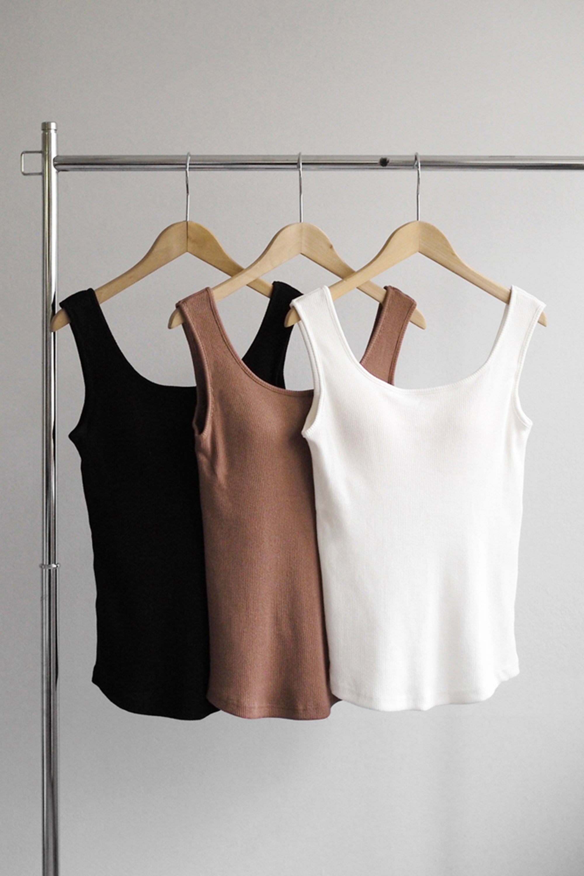 Rib tank with cup［30%OFF］