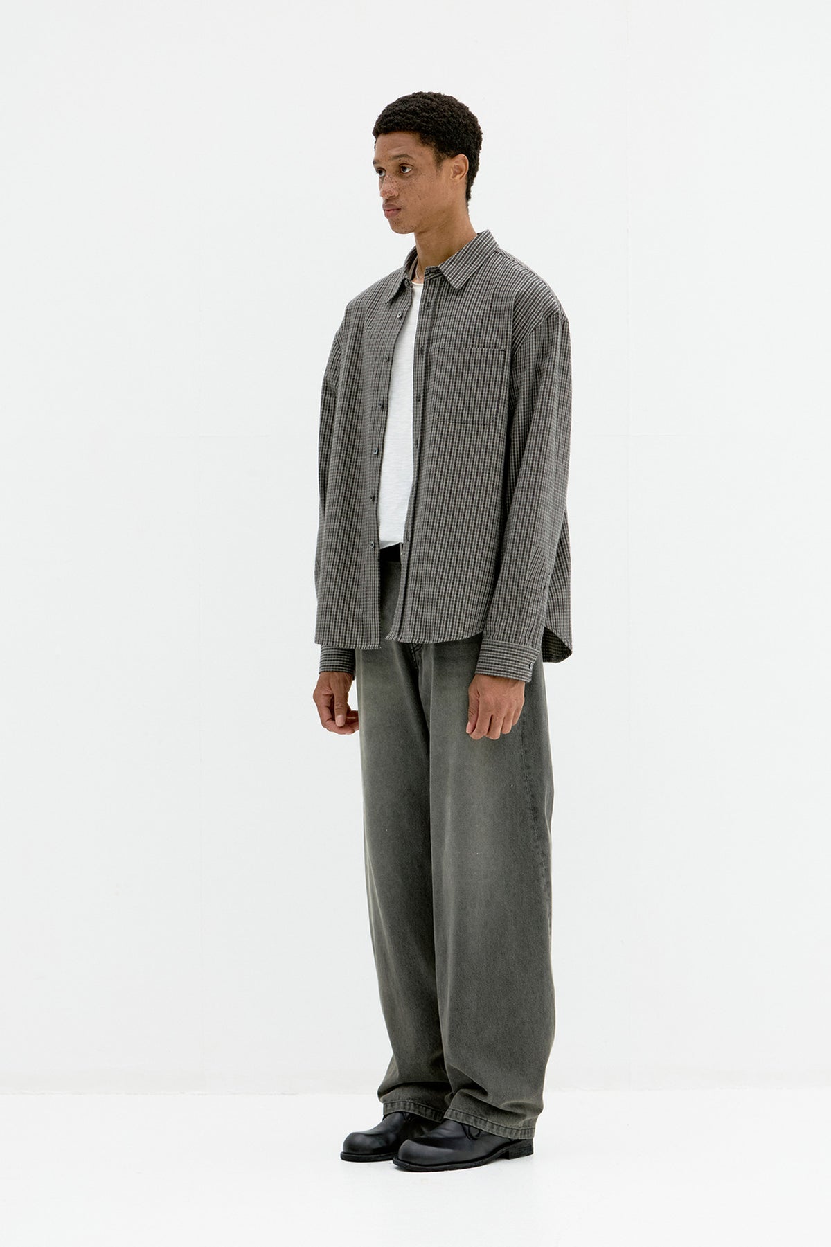 Back Side Washed Brown Jeans