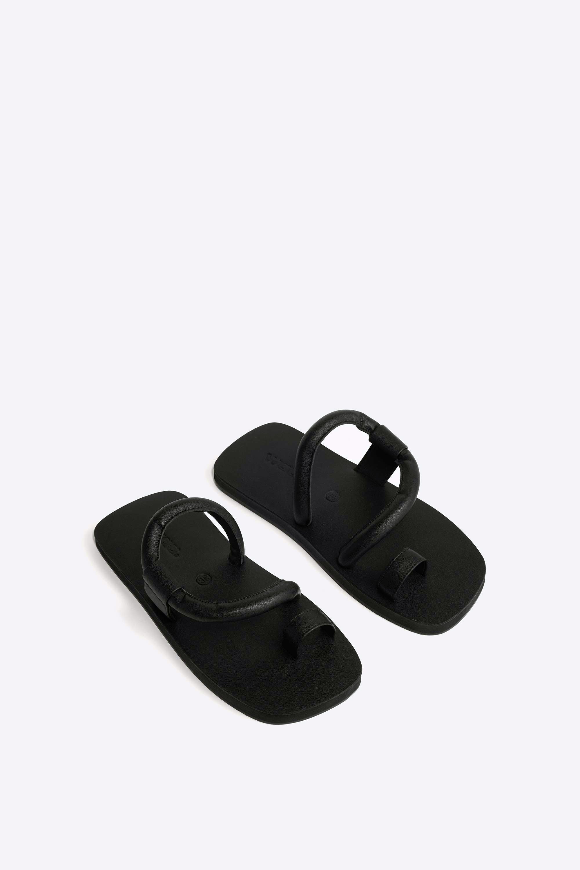 〔waa.studios〕NỌ SANDALS