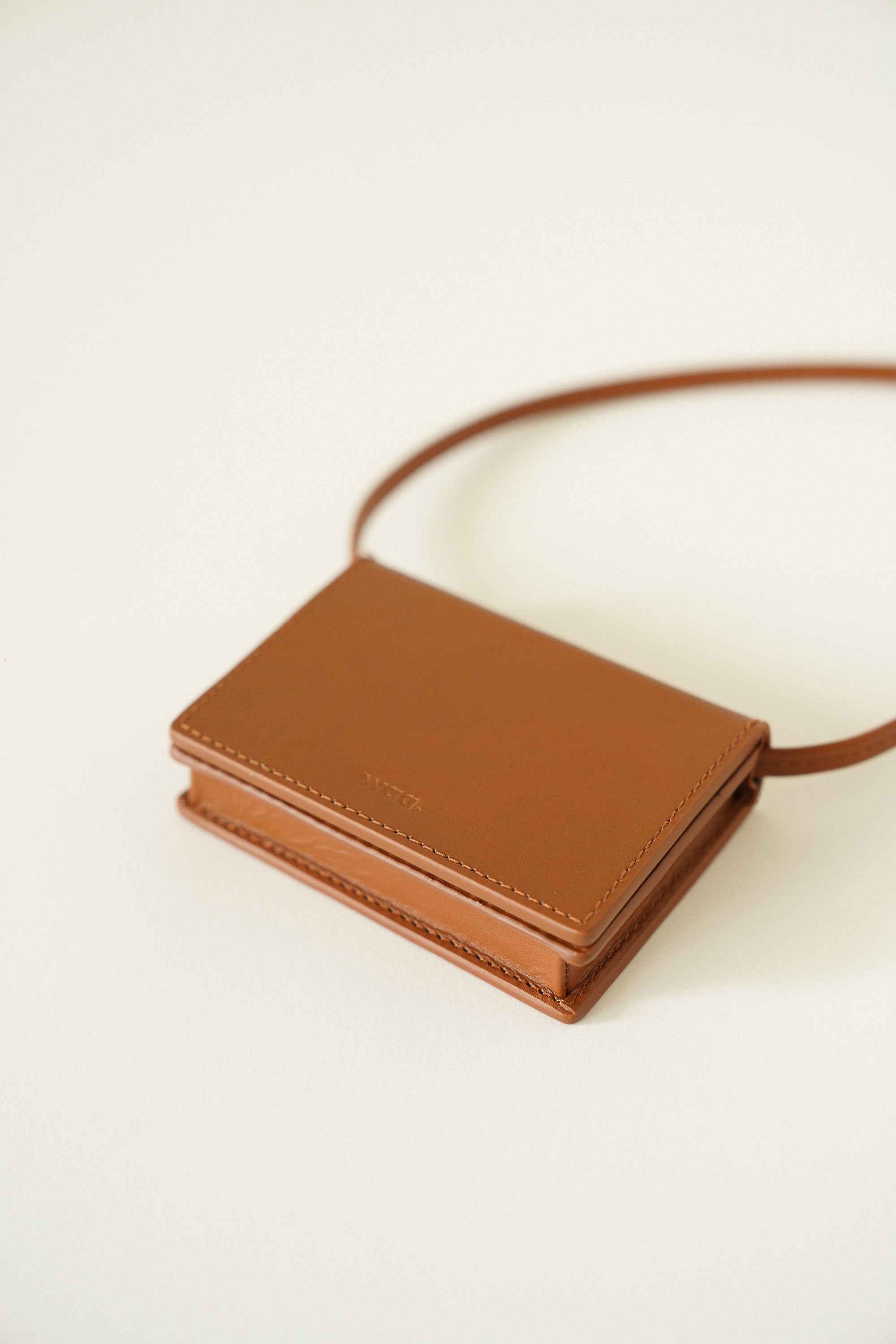 〔waa.studios〕TINI BAG