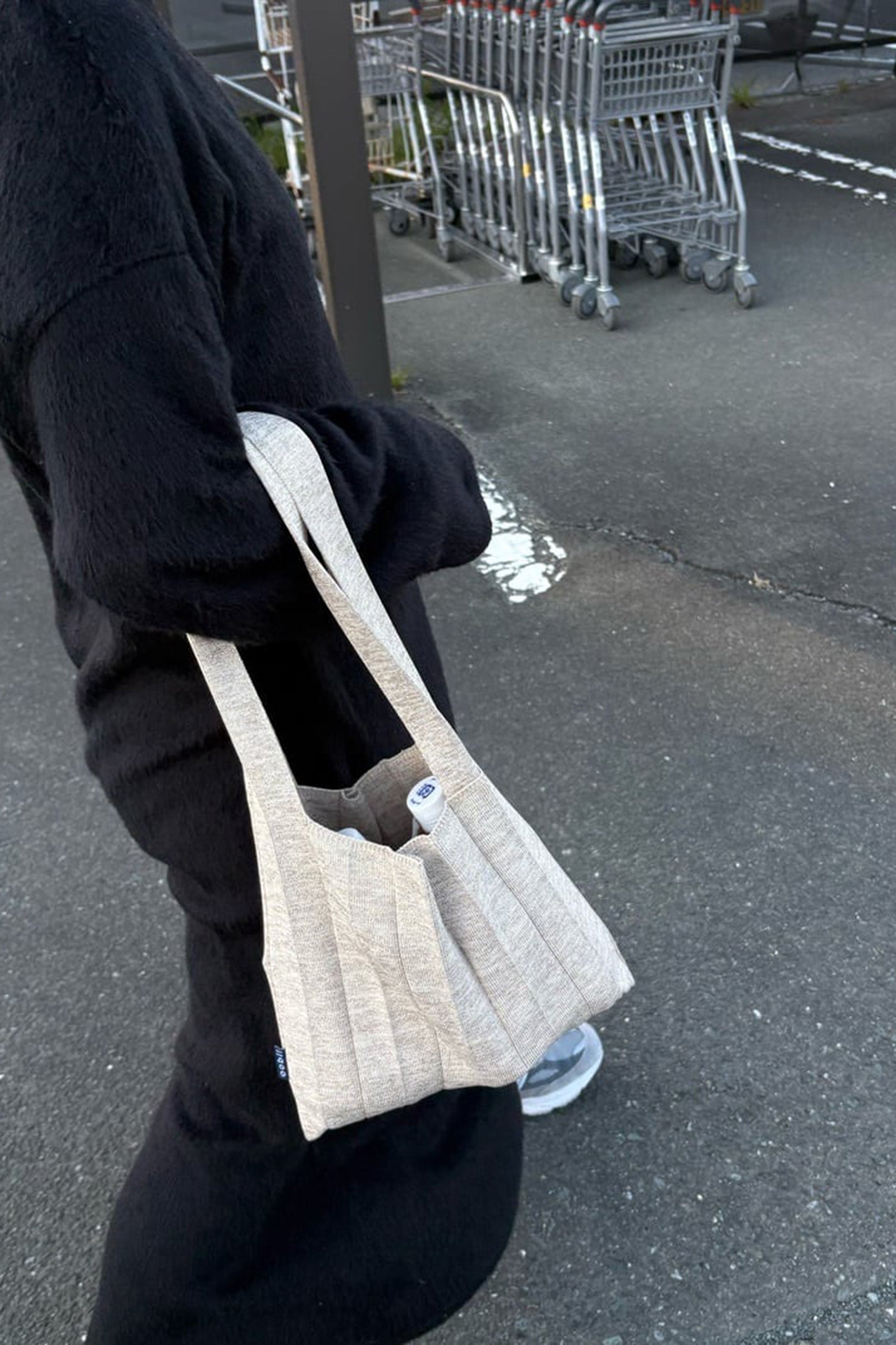 Pleats Knit Bag  / Middle  -Shiny-