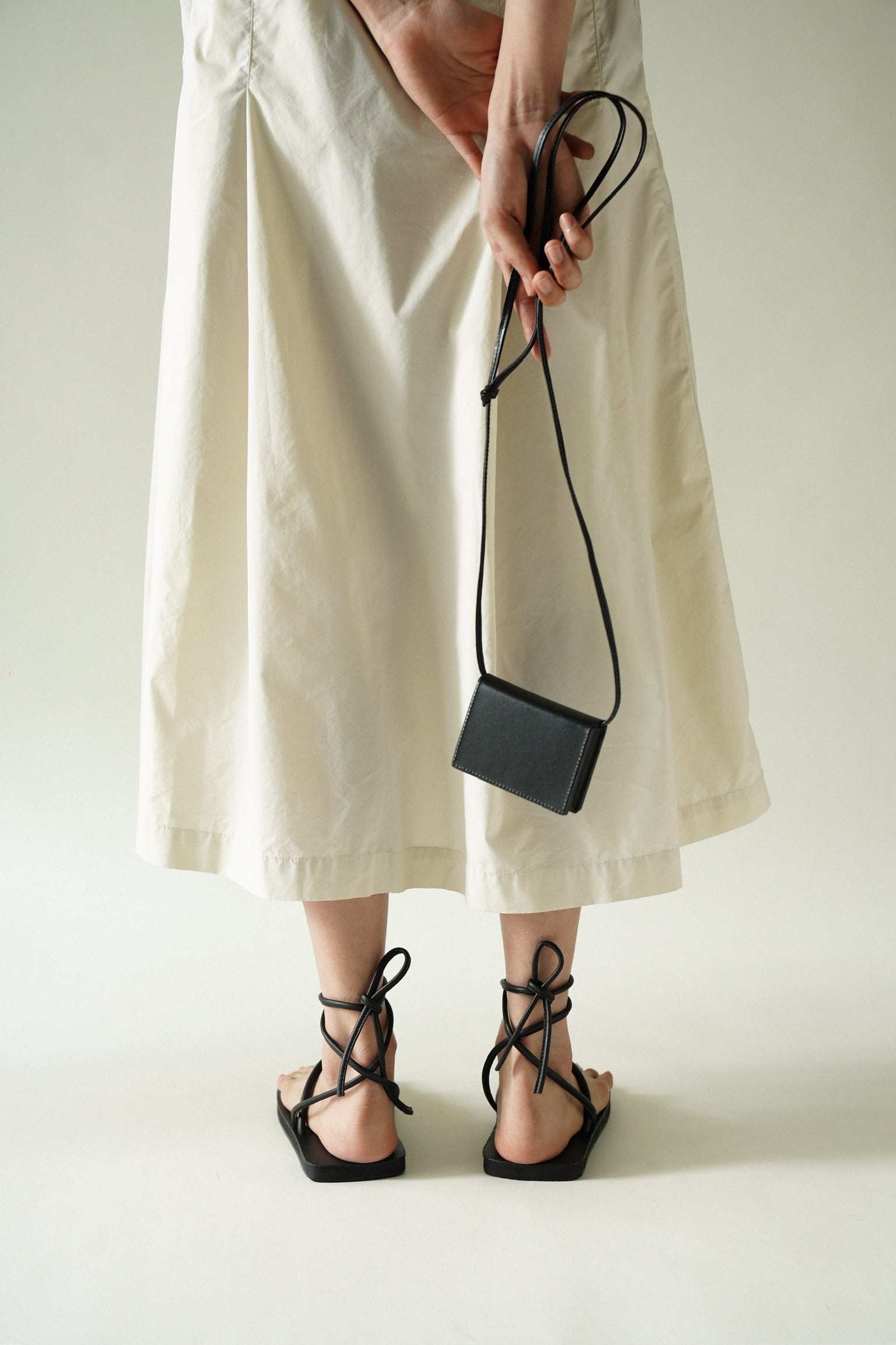 〔waa.studios〕NÚT+ SANDALS