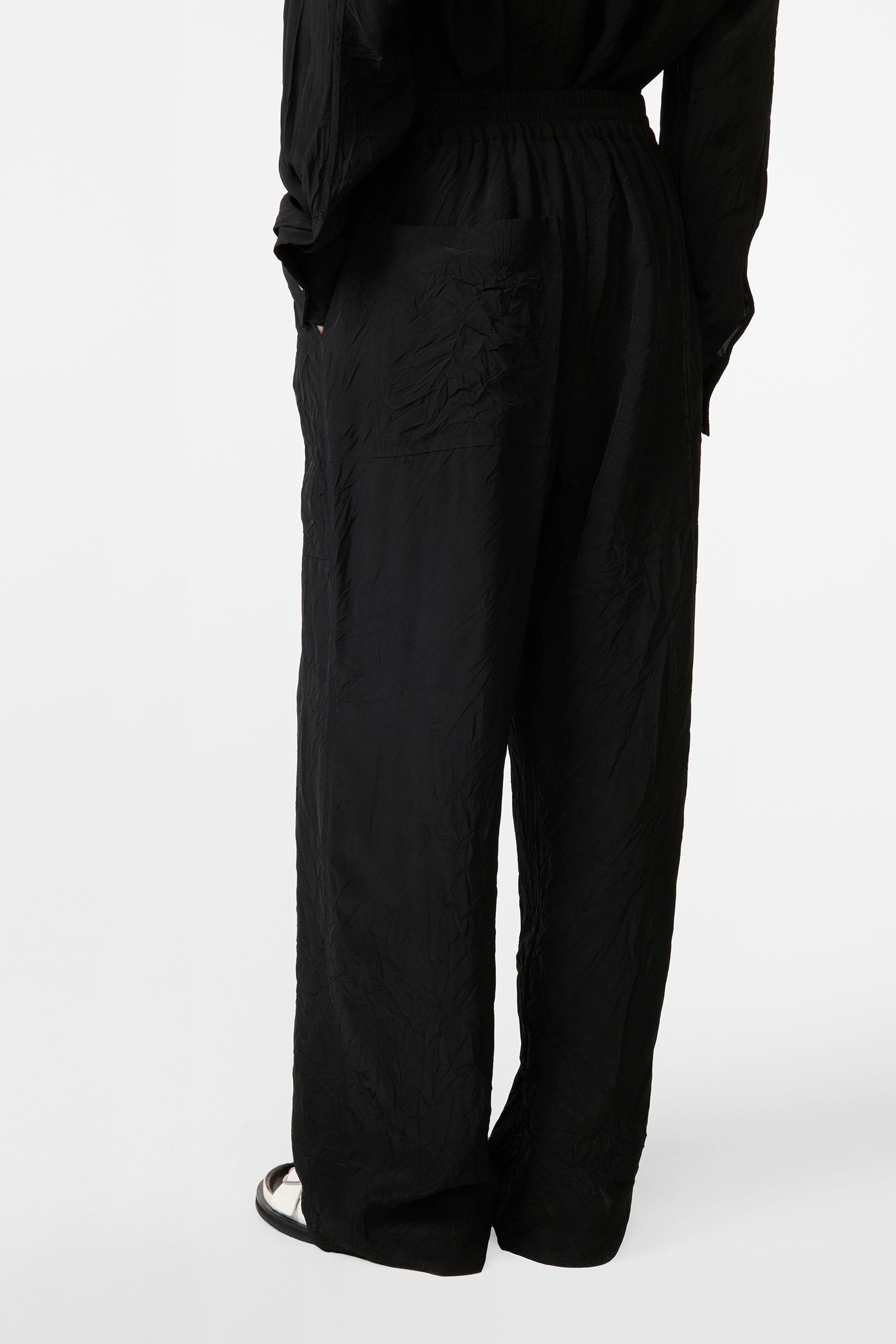 ELASTICATED WAIST PANT