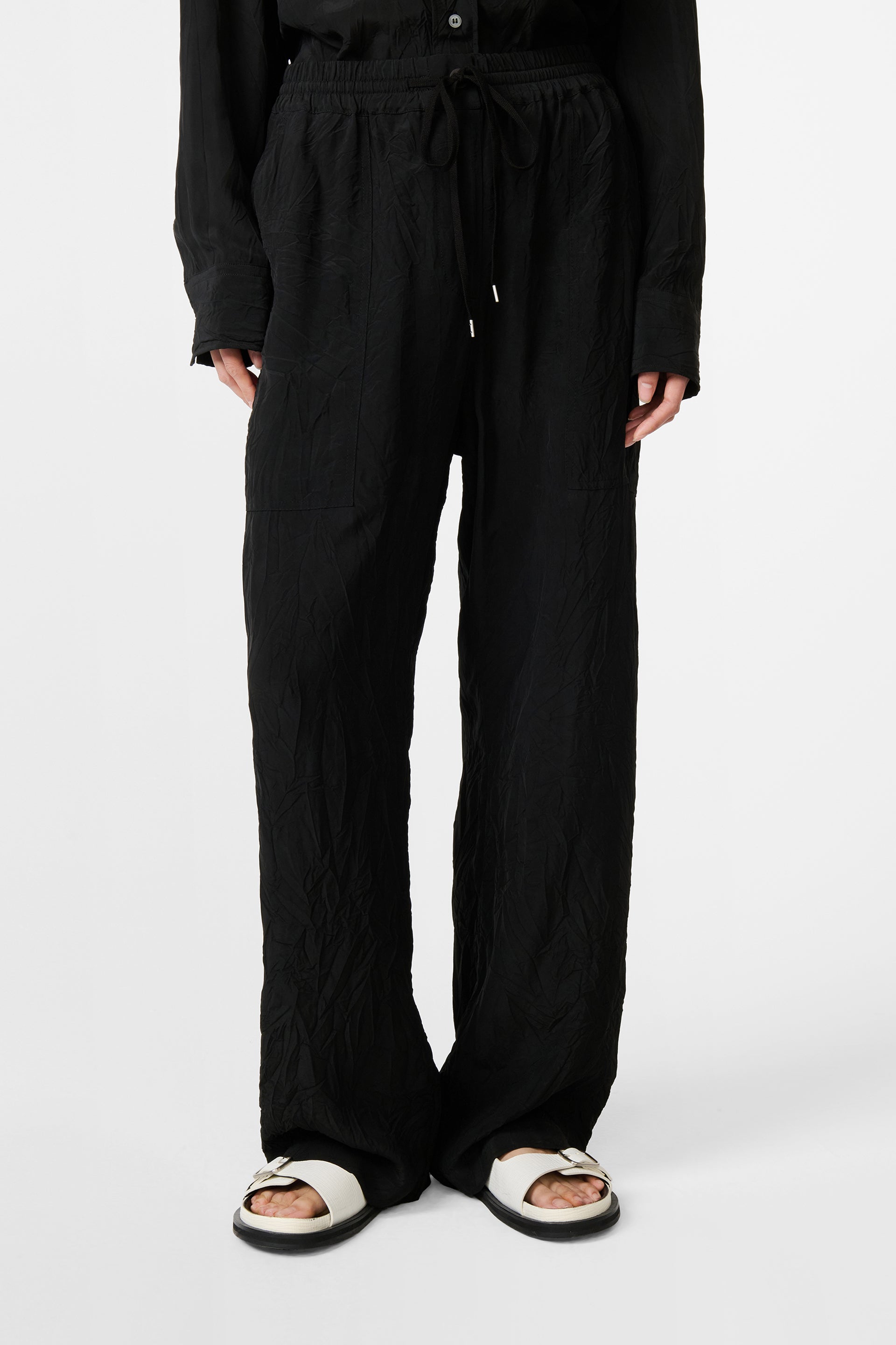 ELASTICATED WAIST PANT