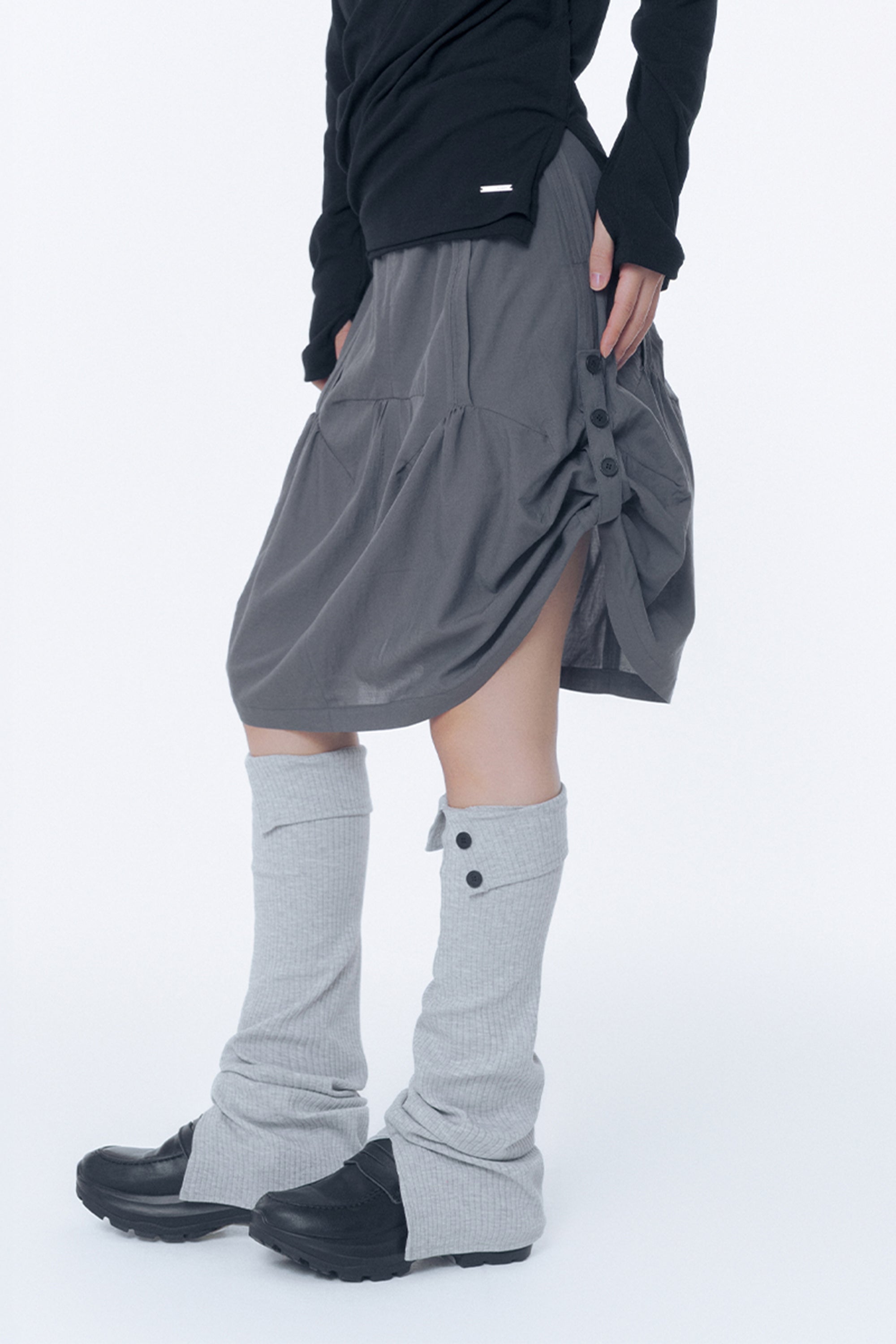 Slouchy balloon midi skirt
