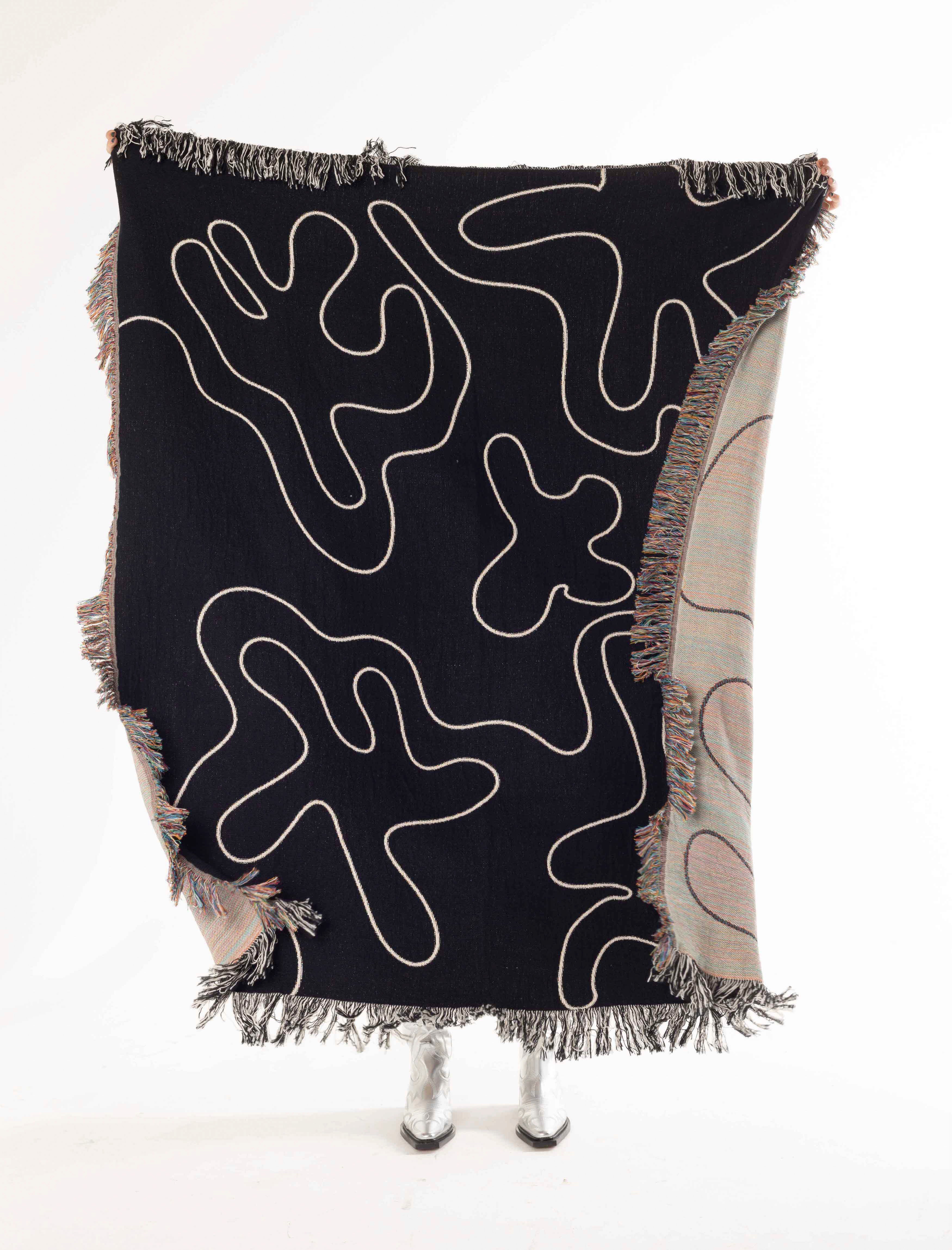 Clr〕Dancing Shapes - B&W Woven Throw Blanket / Waft.