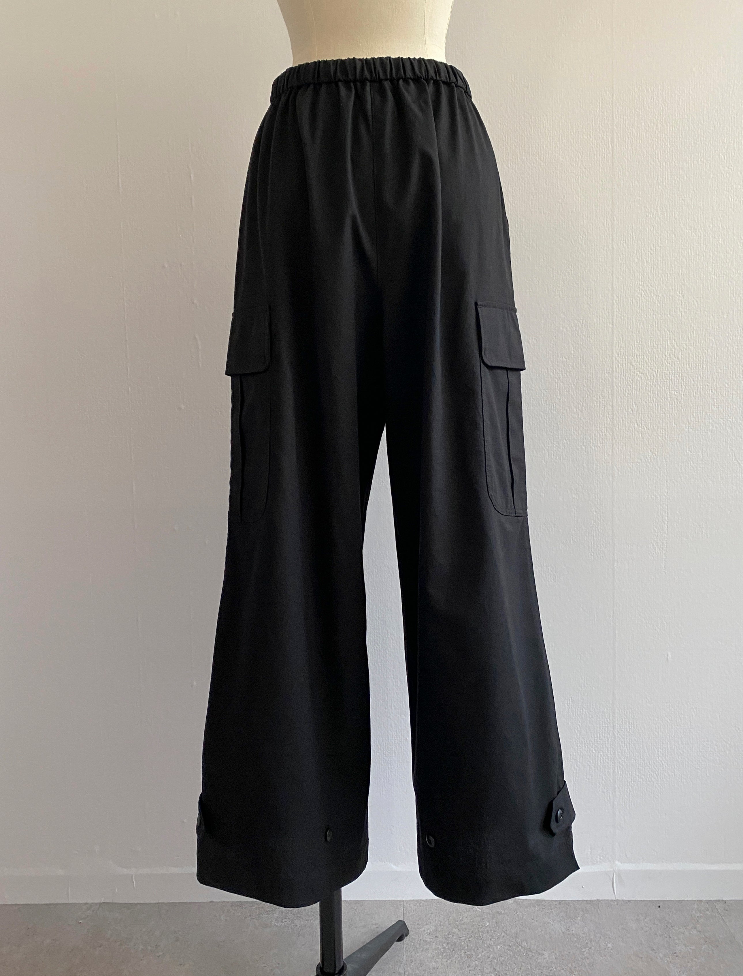 Linen Cargo Pants / BLACK