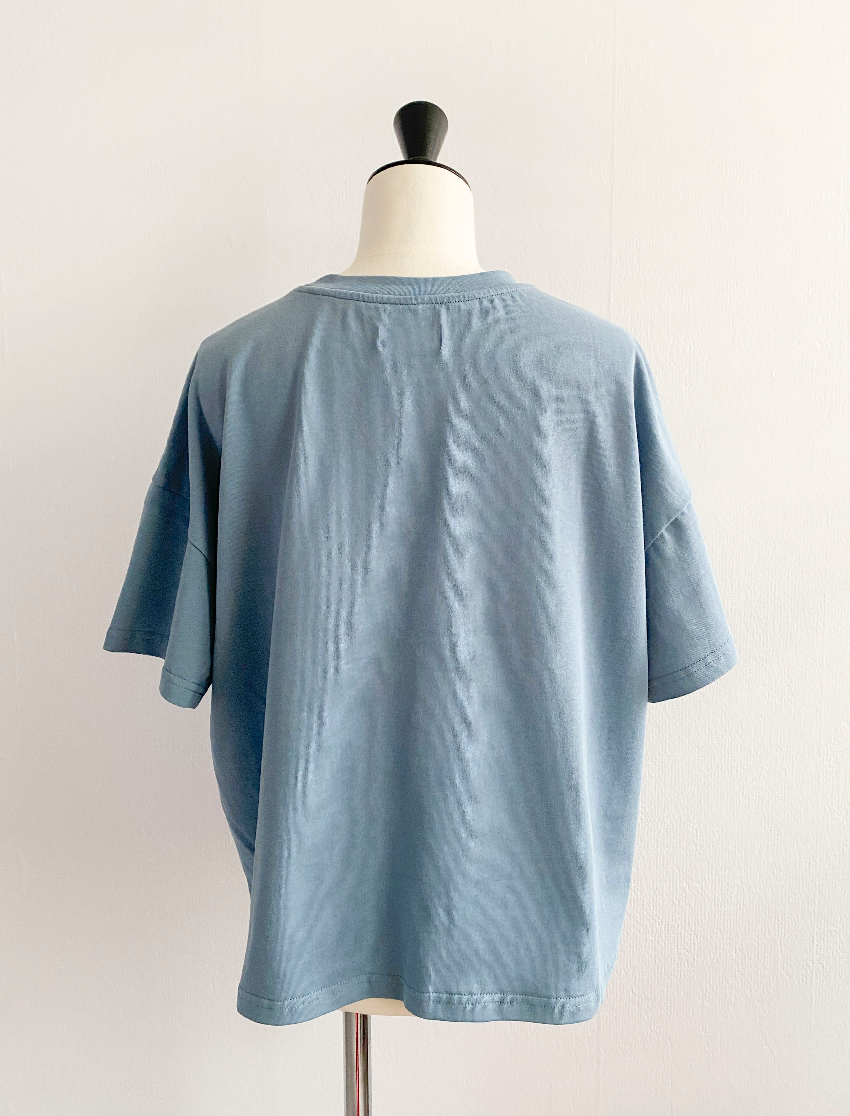 ZIP Pocket T-Shirt / BLUE
