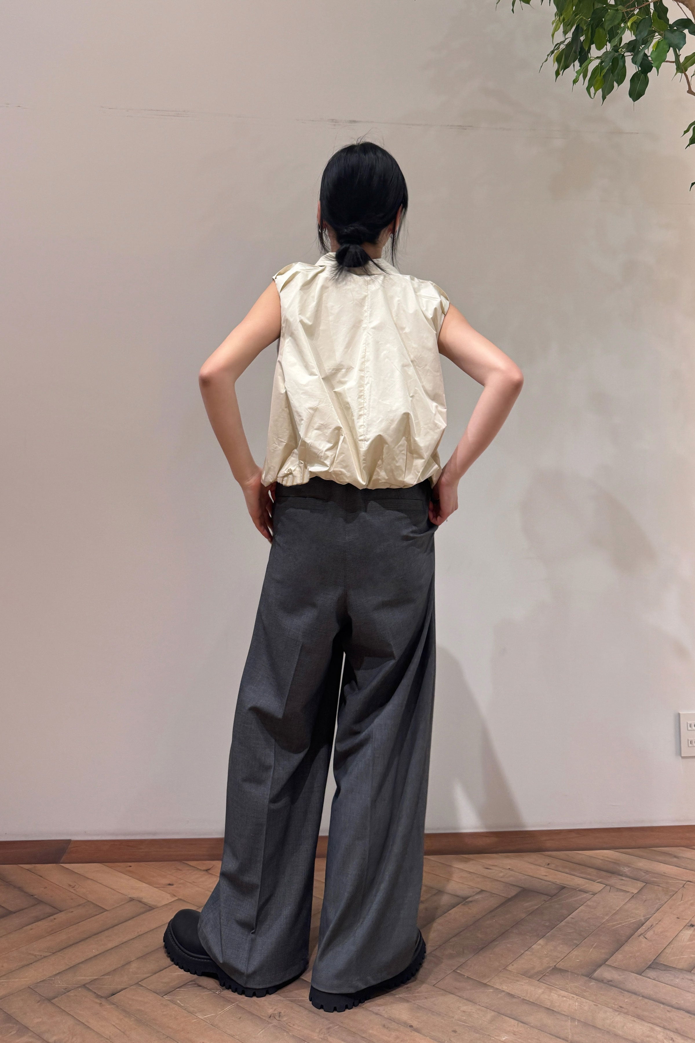 Tuck Wide Pants