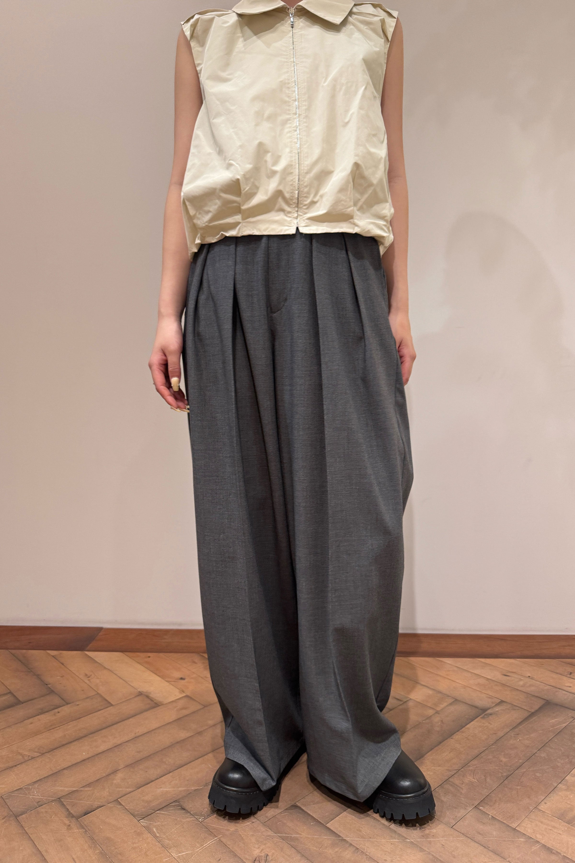 Tuck Wide Pants