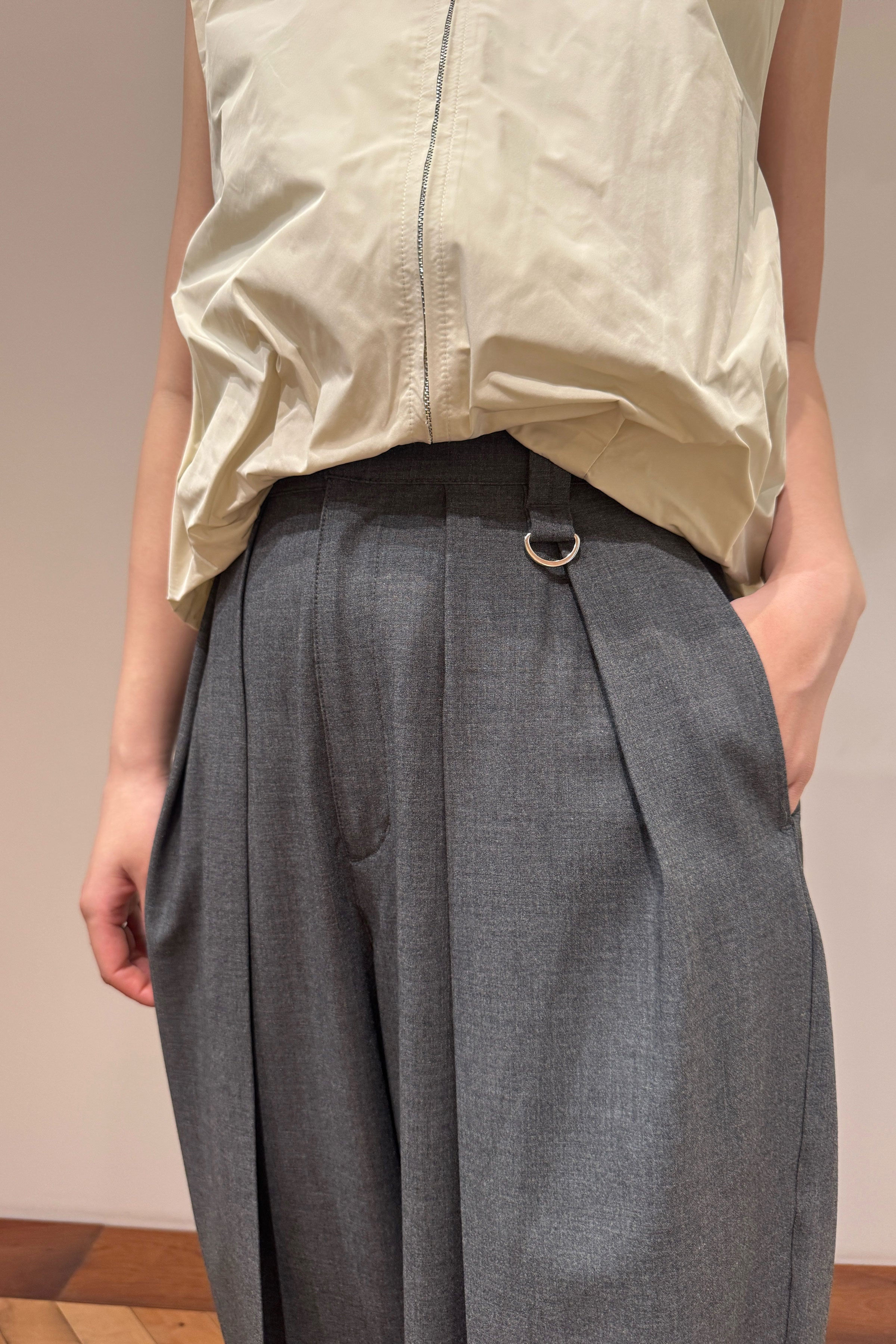 Tuck Wide Pants