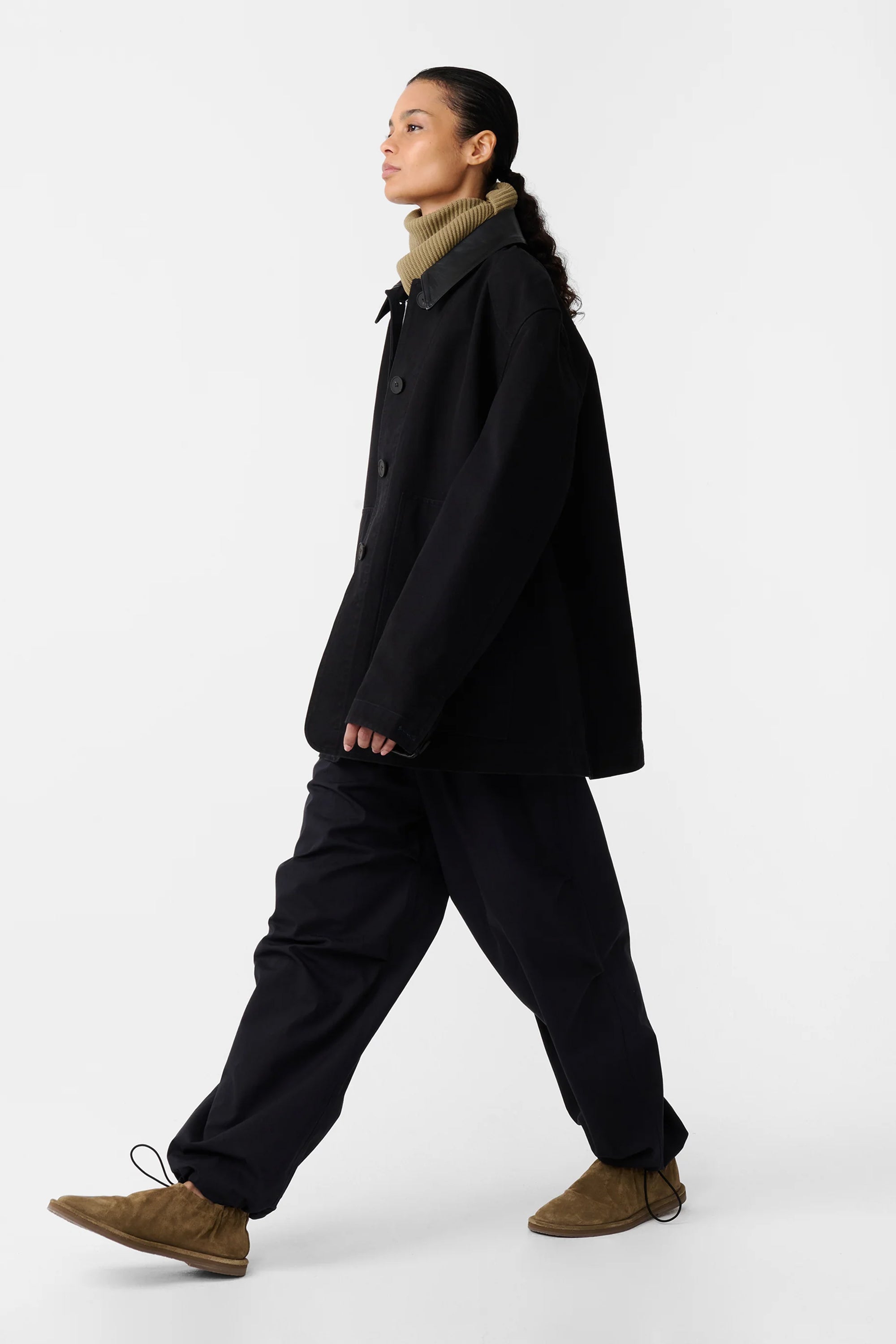 LEADER JACKET IN DARKEST NAVY