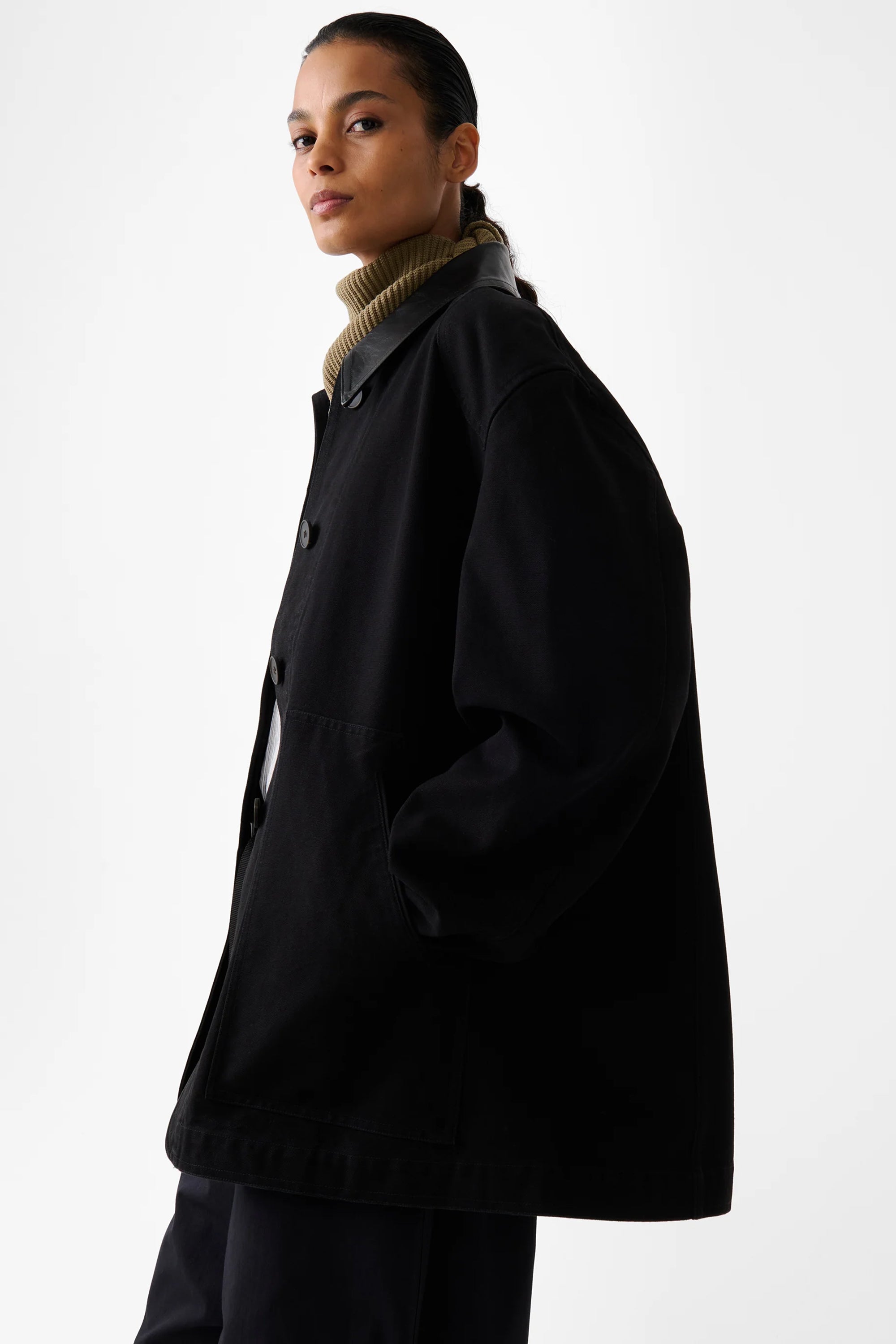 LEADER JACKET IN DARKEST NAVY