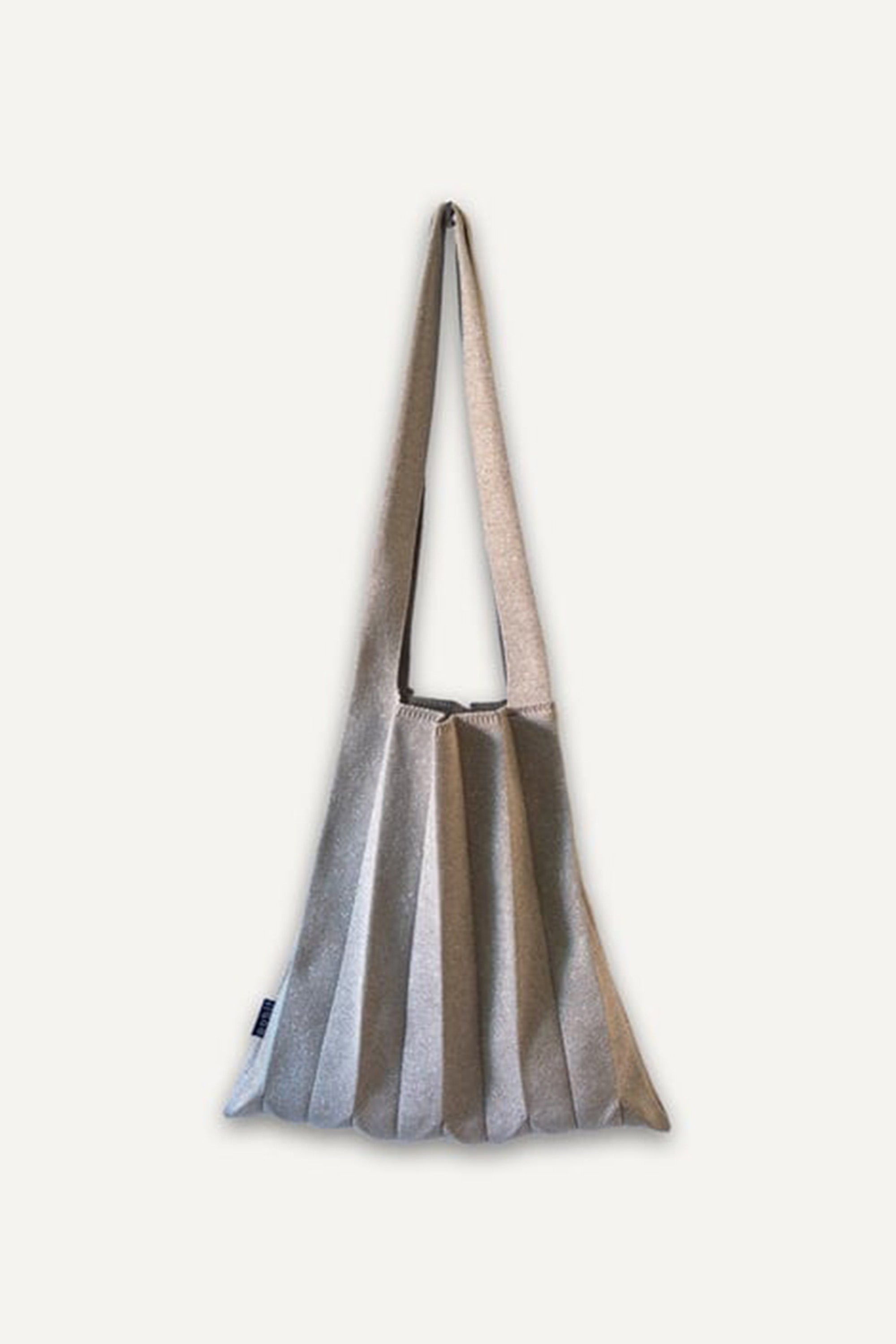 Pleats Knit Bag  / Middle  -Shiny-