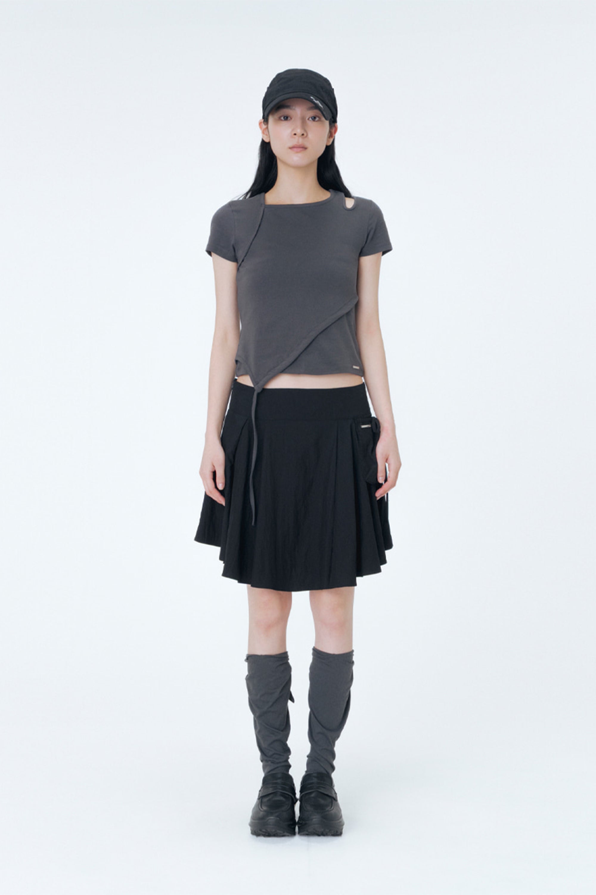Cutout shirring layered short sleeve