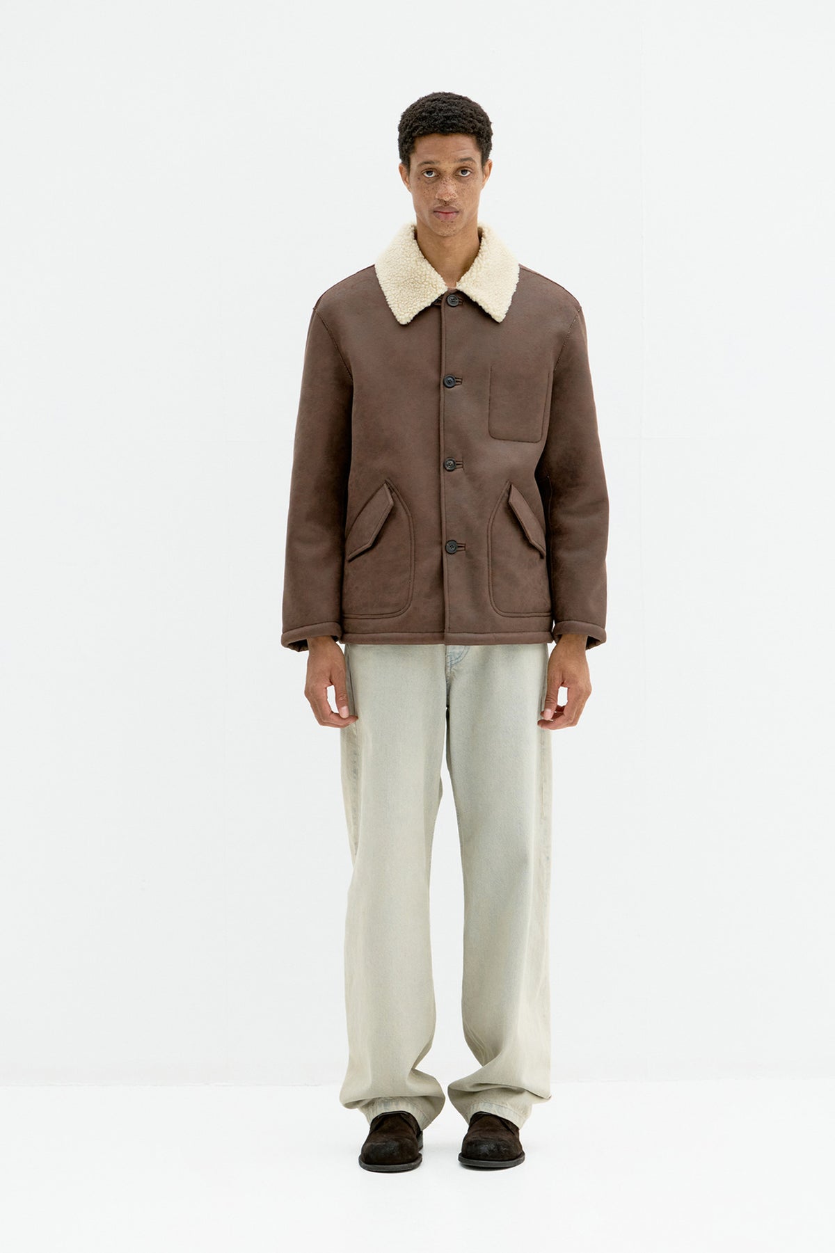 Linking binding fake shearling half coat (Brown)