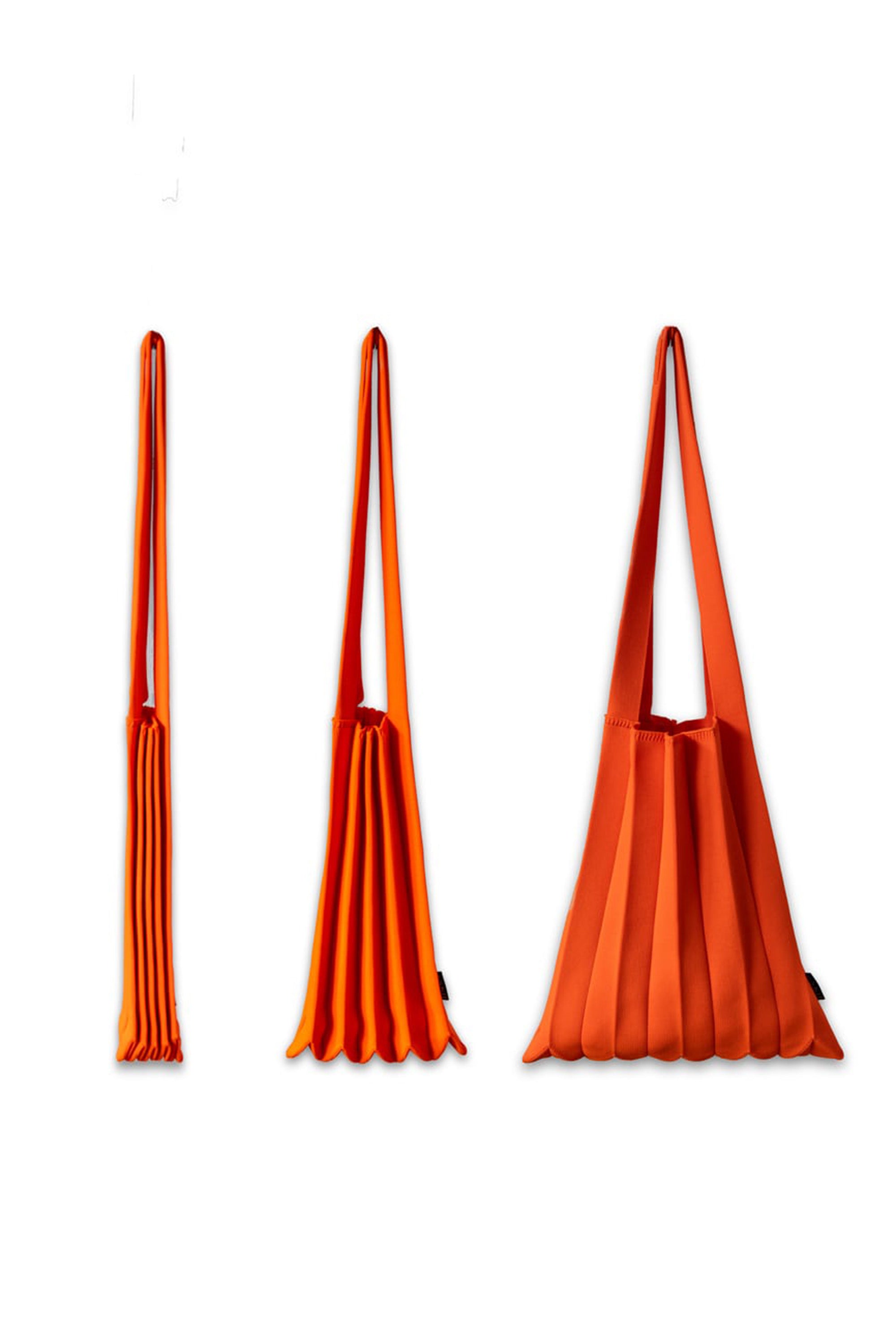 Pleats Knit Bag  / Middle