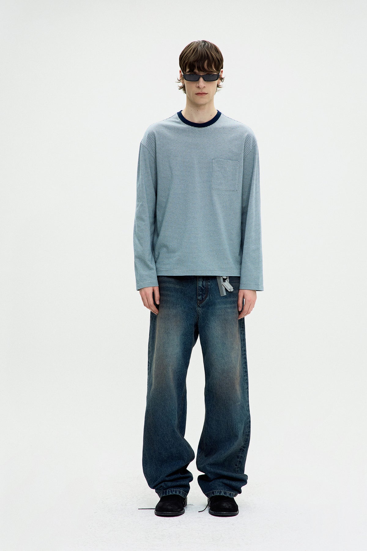Multi pin stripe pocket t-shirt (blue)